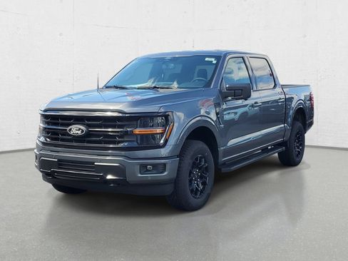 New 2026 Ford F150 XLT w/ Equipment Group 302A MID AWD/4WD image 4
