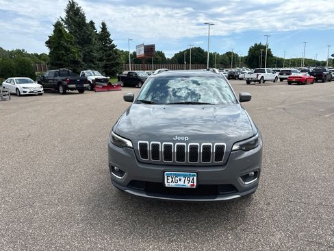 Used 2020 Jeep Cherokee Limited AWD/4WD image 2