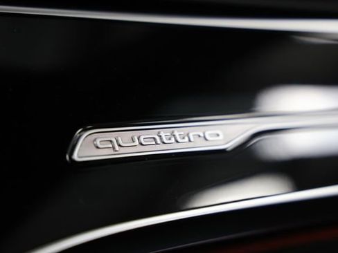 Used 2021 Audi Q7 3.0T Prestige w/ Prestige Package image 21