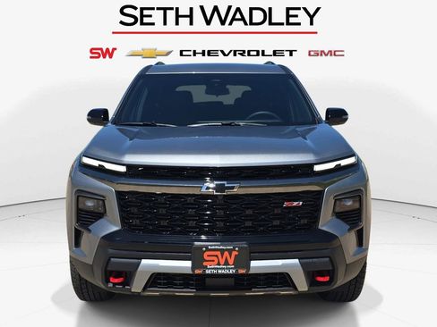 New 2026 Chevrolet Traverse Z71 AWD/4WD image 2