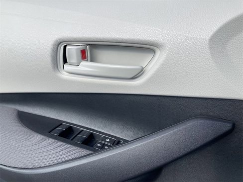 New 2026 Toyota Corolla LE image 12