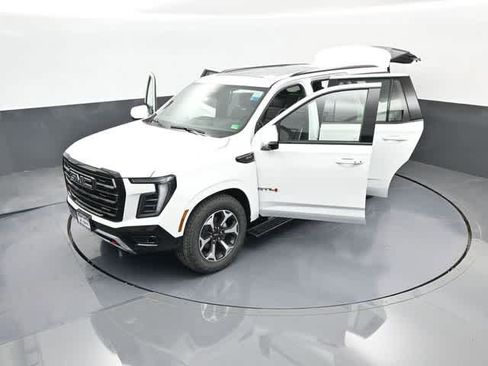 New 2025 GMC Yukon AT4 Ultimate w/ LPO, Illumination Package image 82