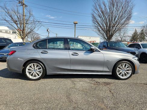Used 2023 BMW 330e xDrive w/ Premium Package image 7