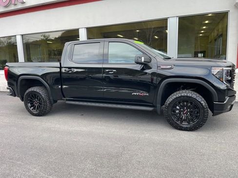 Used 2023 GMC Sierra 1500 AT4X AWD/4WD image 6