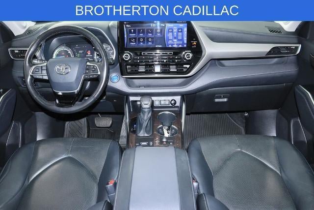 Used 2021 Toyota Highlander Platinum AWD/4WD image 28