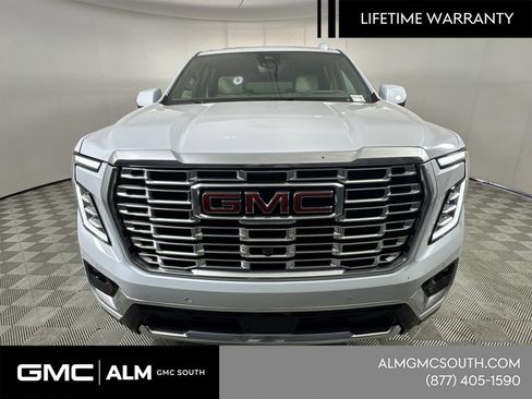 New 2026 GMC Yukon XL Denali AWD/4WD image 3