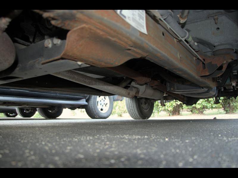Used 2000 Chevrolet Silverado 1500 LS RWD image 9