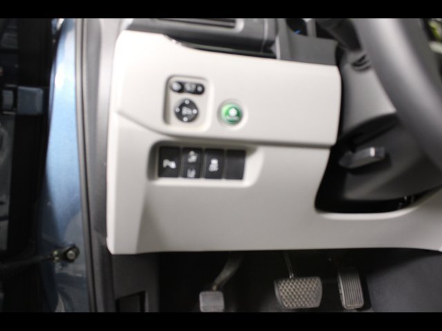 Used 2021 Honda Pilot Elite image 28
