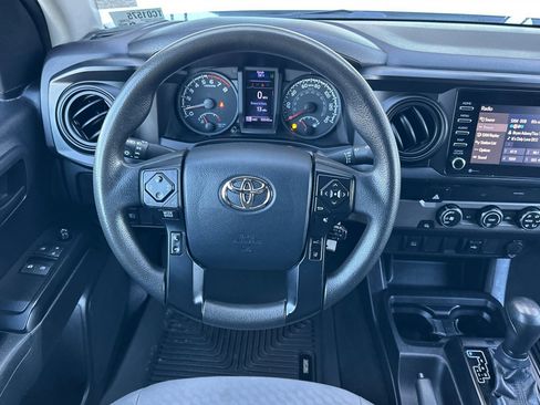 Used 2020 Toyota Tacoma SR image 13