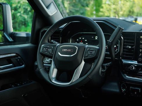 New 2026 GMC Sierra 3500 SLE w/ SLE Value Package image 14