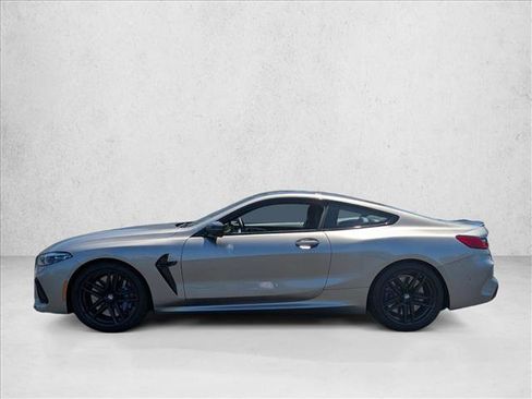 Used 2022 BMW M8 Competition w/ M Carbon Exterior Package AWD/4WD image 9