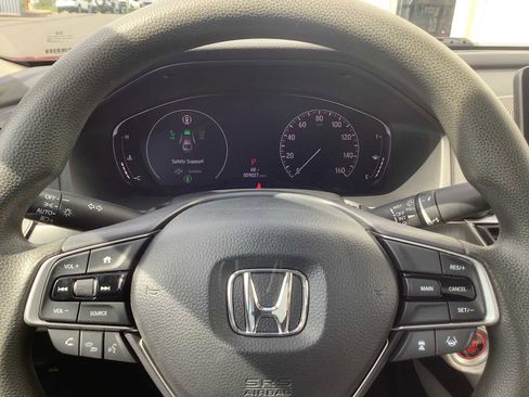 Certified 2019 Honda Accord LX image 16