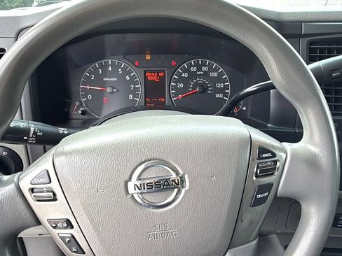 Used 2018 Nissan NV 3500 SV w/ Navigation Package image 12