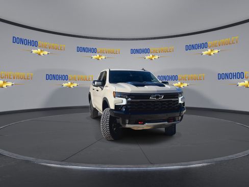 New 2026 Chevrolet Silverado 1500 ZR2 AWD/4WD image 3