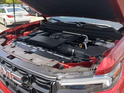 New 2025 GMC Canyon Elevation w/ Convenience Package image 48