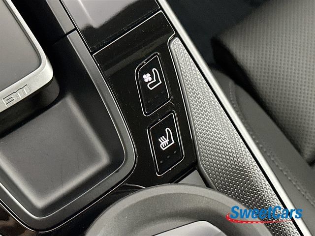 Used 2026 Porsche 911 Carrera RWD image 29