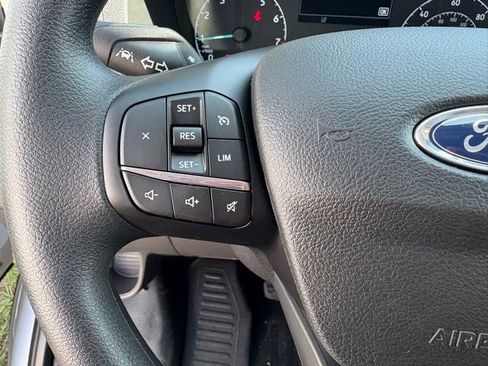 New 2025 Ford Transit 250 Low Roof image 19