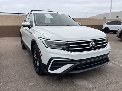 Used 2022 Volkswagen Tiguan SE