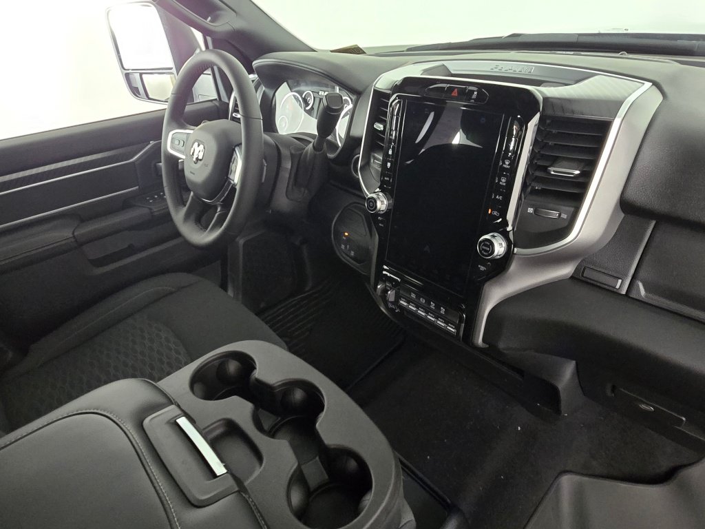 New 2026 RAM 3500 Big Horn AWD/4WD image 28