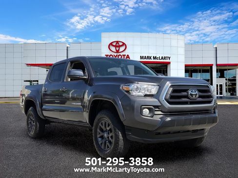 Used 2022 Toyota Tacoma SR5 AWD/4WD image 7