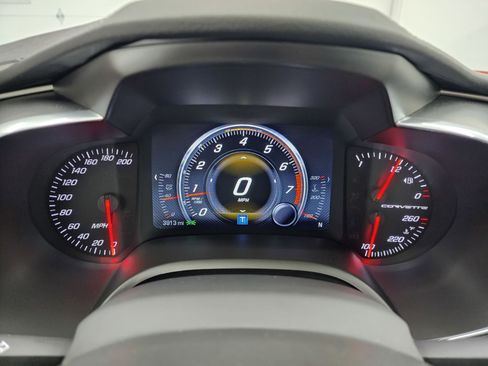 Used 2016 Chevrolet Corvette Stingray Coupe image 9