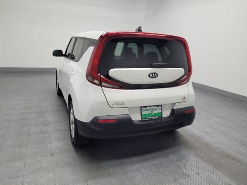 Used 2020 Kia Soul S FWD image 6