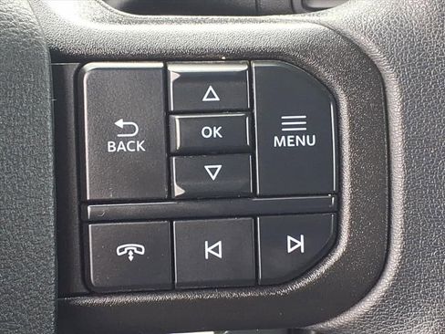 Used 2025 Ford F250 XLT w/ FX4 Off-Road Package image 11