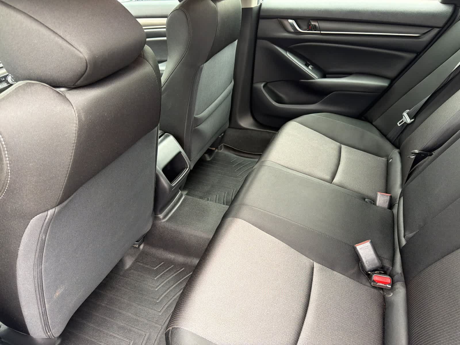 Used 2019 Honda Accord LX image 4