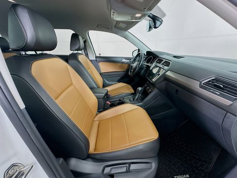 Used 2018 Volkswagen Tiguan SE FWD image 30