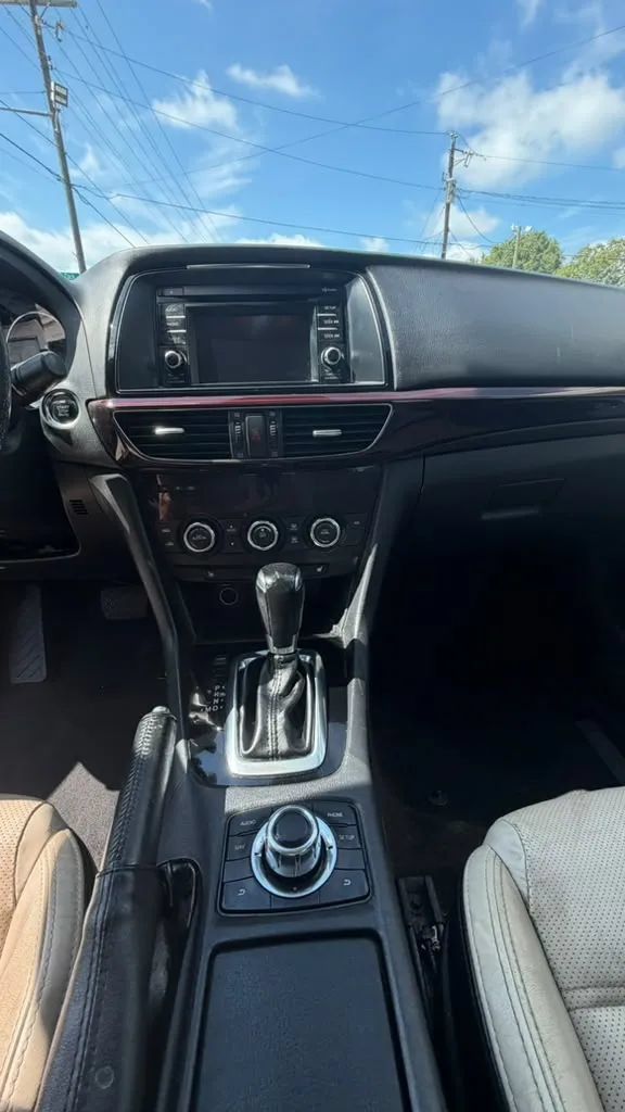 Used 2015 MAZDA MAZDA6 Grand Touring w/ GT Technology Package FWD image 9