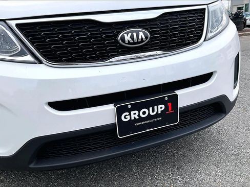 Used 2015 Kia Sorento LX image 27