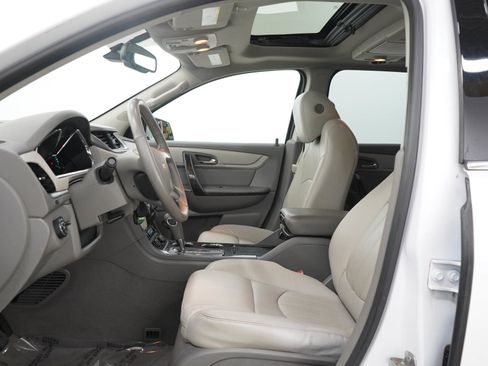 Used 2016 Chevrolet Traverse LTZ AWD/4WD image 26