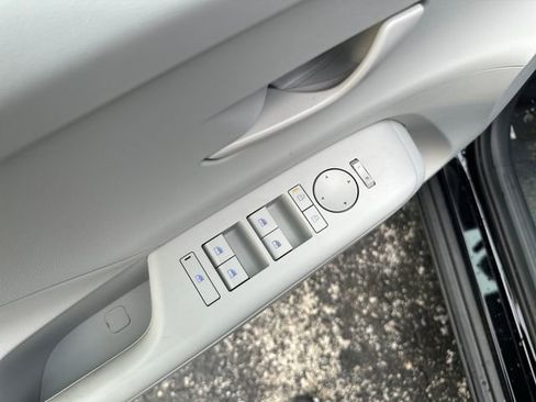 New 2026 Hyundai Kona SEL Sport image 11