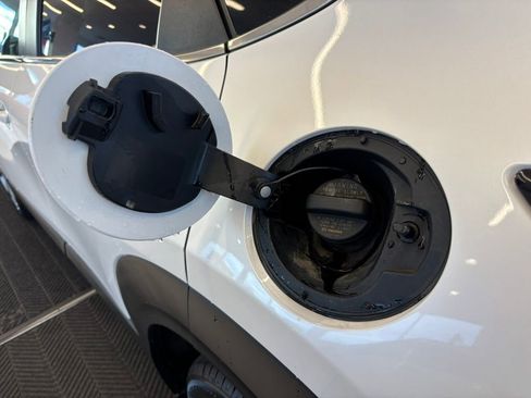 Used 2023 MAZDA CX-30 AWD 2.5 S w/ Select Package image 34