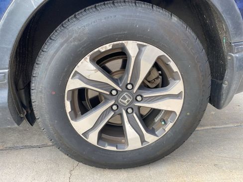 Used 2018 Honda CR-V LX image 40