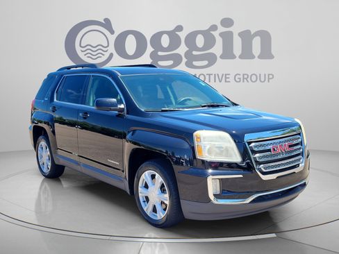 Used 2017 GMC Terrain SLE w/ Technology Package FWD image 7