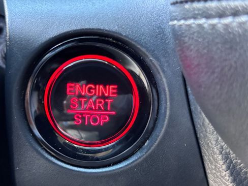 Certified 2024 Honda HR-V EX-L image 35