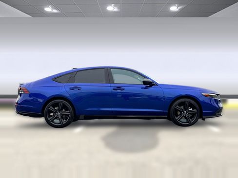 Certified 2025 Honda Accord Sport image 7