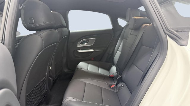 Used 2026 Mercedes-Benz CLA 250+ image 7
