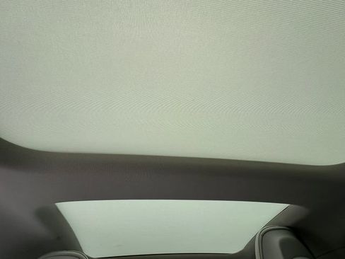 Used 2023 Mercedes-Benz EQE 350+ 4MATIC Sedan w/ Exclusive Trim Package image 15