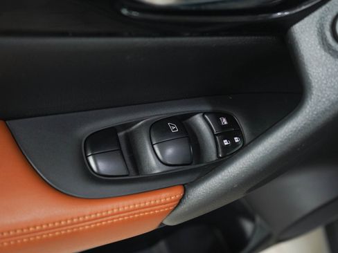 Used 2017 Nissan Rogue SL w/ SL Premium Package AWD/4WD image 20