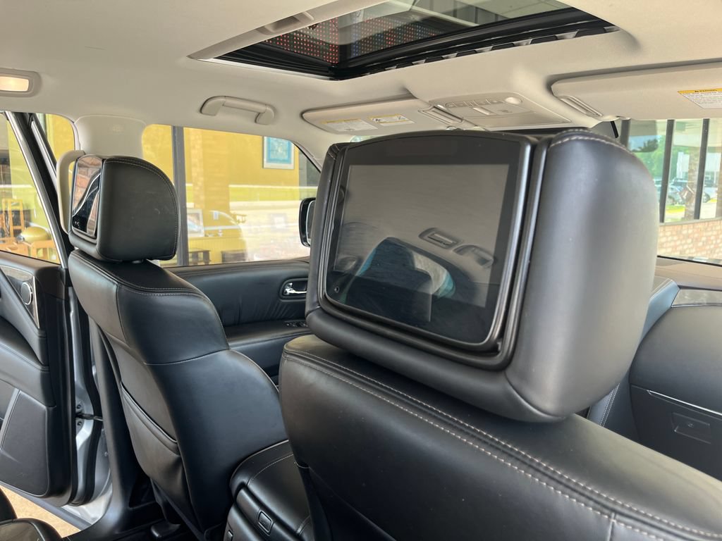Used 2022 Nissan Armada Platinum w/ Captain's Chairs Package RWD image 36