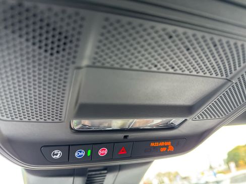 New 2026 Chevrolet Traverse Z71 w/ Driver Confidence Package image 31