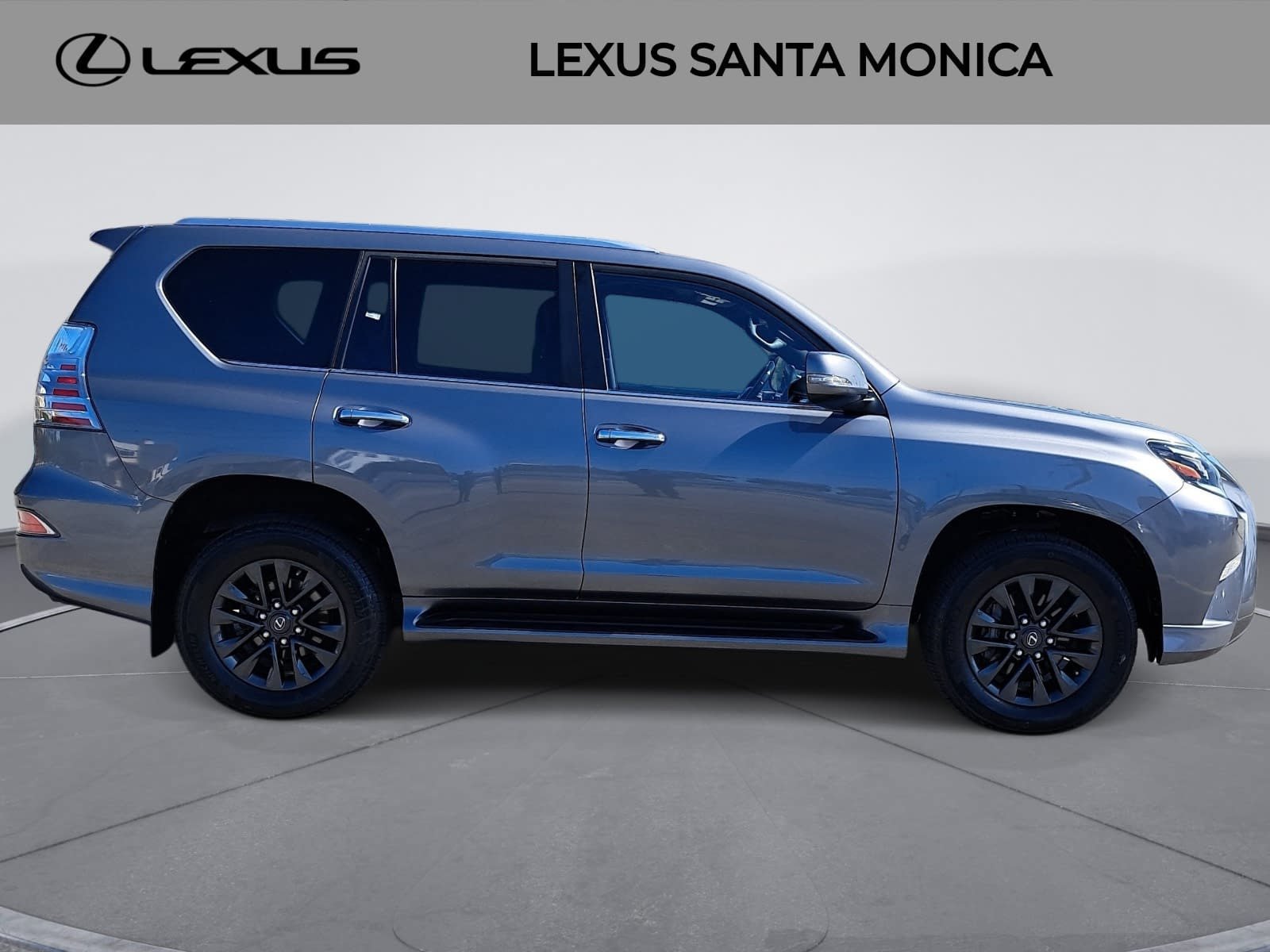 Used 2023 Lexus GX 460 Premium w/ Premium Package AWD/4WD image 4