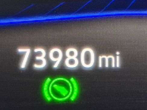 Used 2022 Volkswagen Taos SE image 20