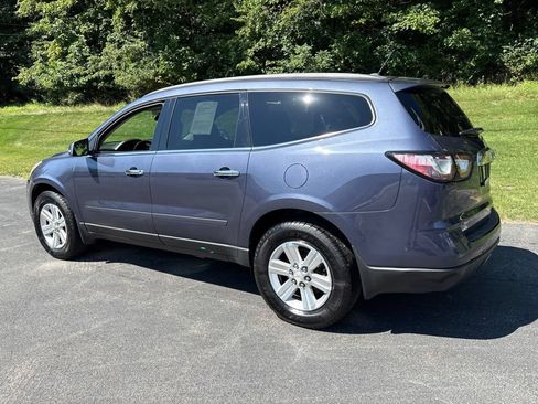 Used 2014 Chevrolet Traverse LT AWD/4WD image 3