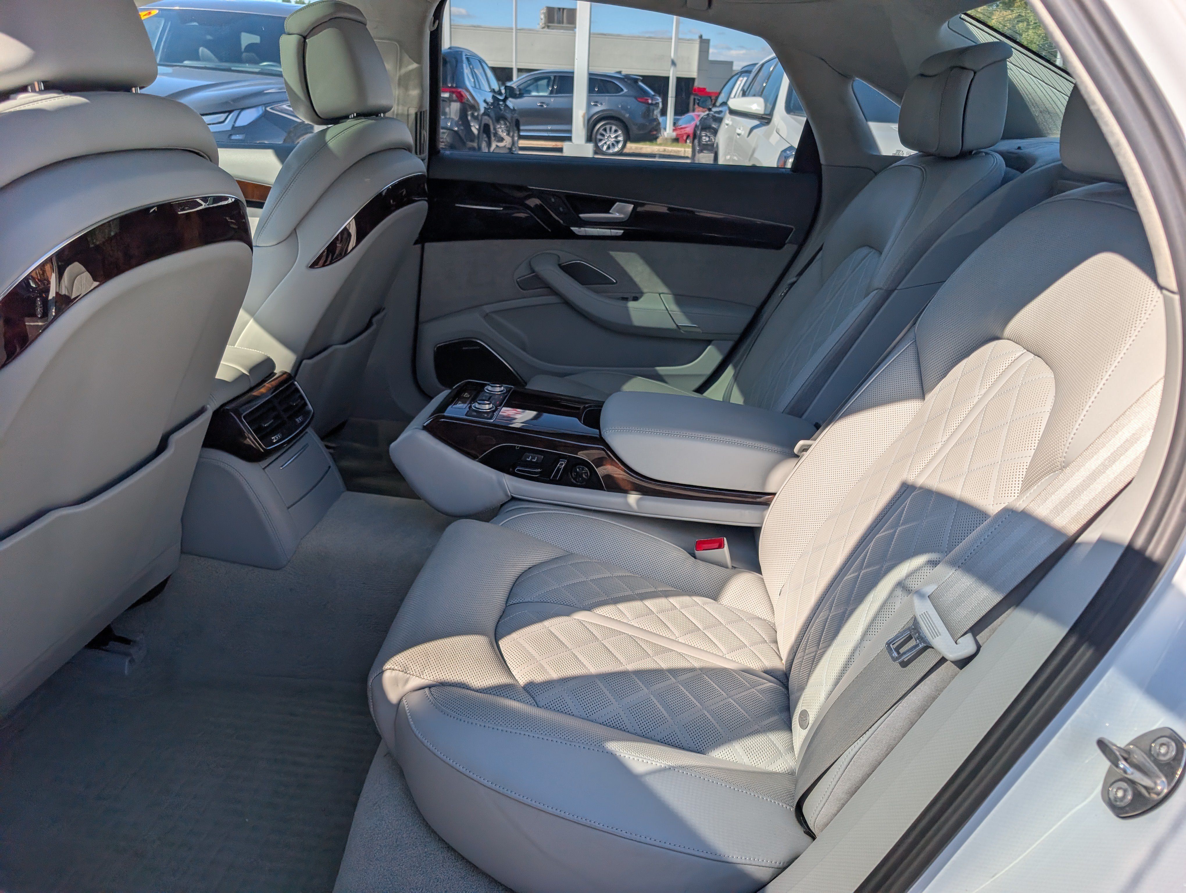 Used 2017 Audi A8 L 4.0T w/ Dynamic Package AWD/4WD image 14