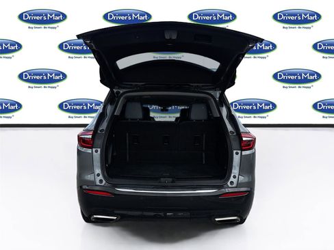 Used 2020 Buick Enclave Essence w/ LPO, Cargo Package FWD image 25