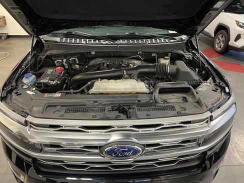 Certified 2023 Ford Expedition Platinum AWD/4WD image 40