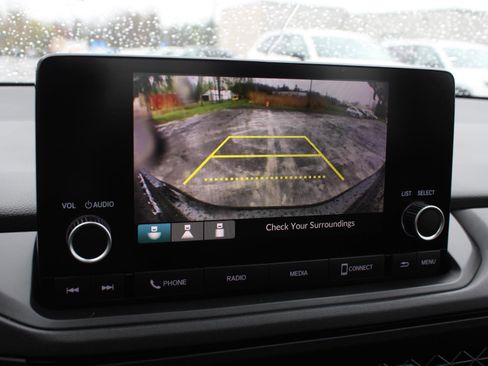 Used 2024 Honda Accord LX image 12